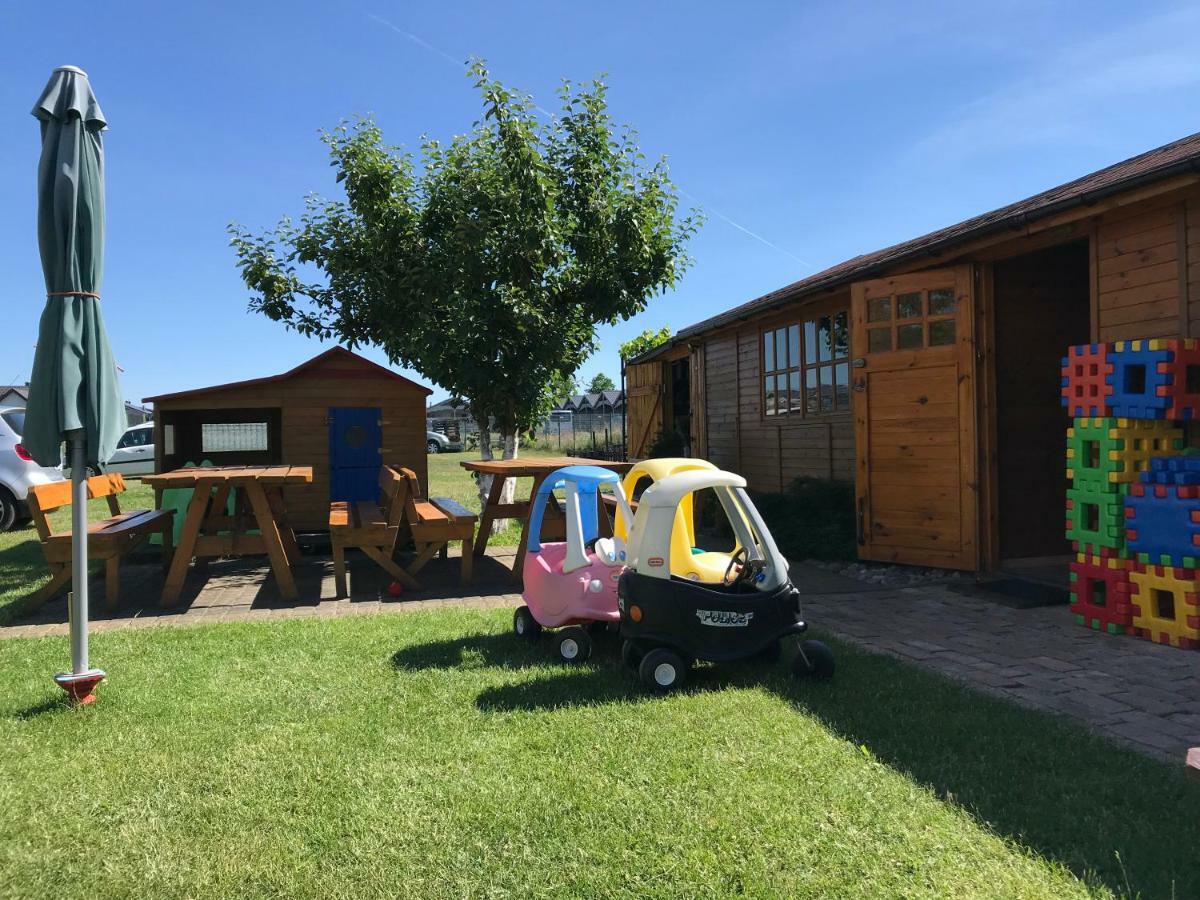 Trzynastka Apartamento Ustronie Morskie Exterior foto